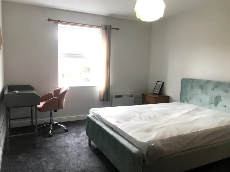 2 Bed // Student Flat // Jul 2026 - Image 3